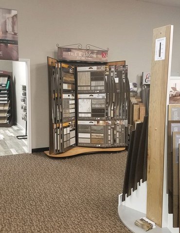 Komplete Flooring Inc Siren, WI showroom